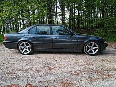 BMW 740
