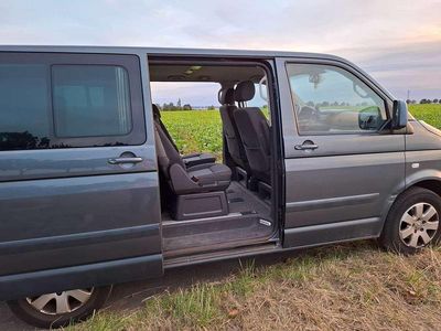 Grau Gebraucht 2005 VW Multivan Comfortline Van | 17.900 €