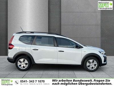 Arktisweiß Gebraucht 2025 Dacia Jogger Essentiel Van / Kleinbus | 19.190 € (Guter Preis)