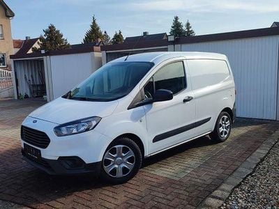 Gebraucht Ford Transit Trend 101 PS (74 kW) 2022 Weiß Limousine