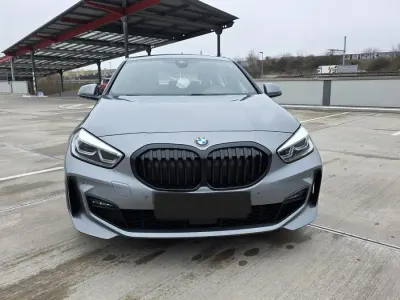 Gebraucht BMW 118 M Sport 136 PS (100 kW) 2022 Grau Limousine