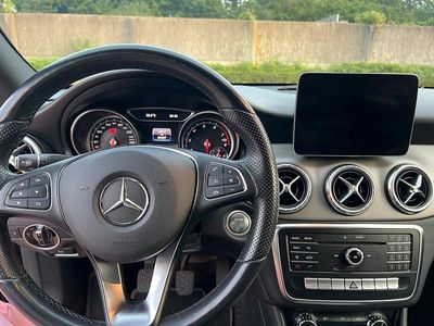 Mercedes CLA200