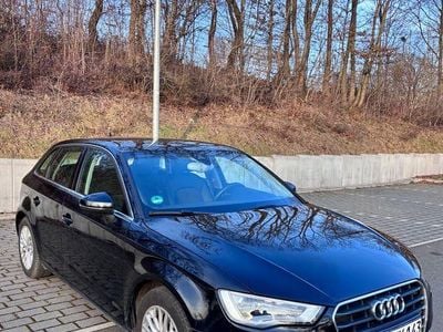Gebraucht Audi A3 Ambiente 122 PS (89 kW) 2013 Schwarz Limousine