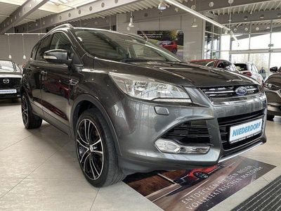 Gebraucht Ford Kuga Titanium 150 PS (110 kW) 2016 Grau SUV