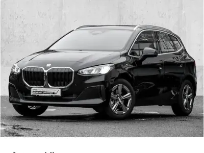 Käytetty BMW 220 Sport Line 170 HP (125 kW) 2023 Musta Tila-auto