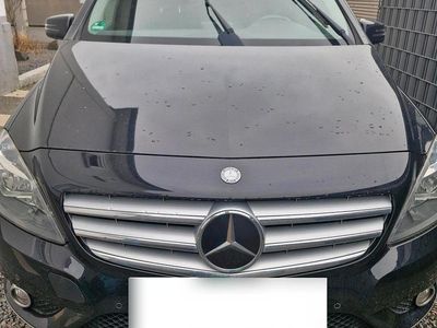 Gebraucht Mercedes B180 90 PS (66 kW) 2012 Schwarz Van / Kleinbus