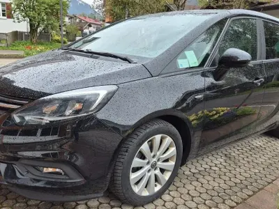Gebraucht Opel Zafira Tourer 170 PS (125 kW) 2018 Schwarz Van / Kleinbus