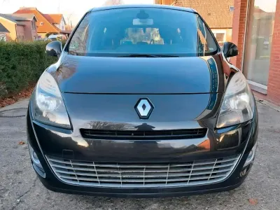 Gebraucht Renault Scénic III Expression 140 PS (102 kW) 2009 Schwarz Van / Kleinbus