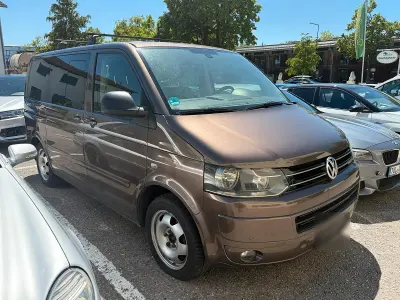 Używany VW T5 Team 179 KM (131 kW) 2011 Brązowy Van