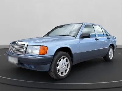 Gebraucht Mercedes 190 109 PS (80 kW) 1991 Blau Limousine