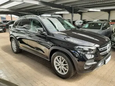 Gebraucht Mercedes GLE350 197 PS (144 kW) 2025 Obsidianschwarz SUV