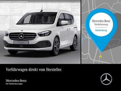 Gebraucht Mercedes T180 Progressive 116 PS (85 kW) 2025 Arktikweiß Van / Kleinbus