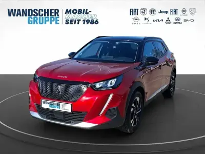 Gebraucht Peugeot 2008 Allure 131 PS (96 kW) 2020 Rot SUV