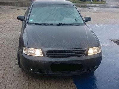 Gebraucht Audi A3 101 PS (74 kW) 2002 Schwarz Coupé