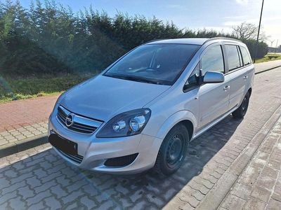 Gebraucht Opel Zafira Family 120 PS (88 kW) 2013 Silber Van / Kleinbus