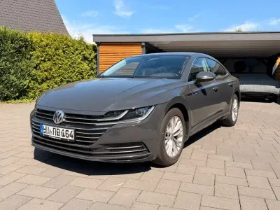 Gebraucht VW Arteon 150 PS (110 kW) 2019 Grau Kleinwagen