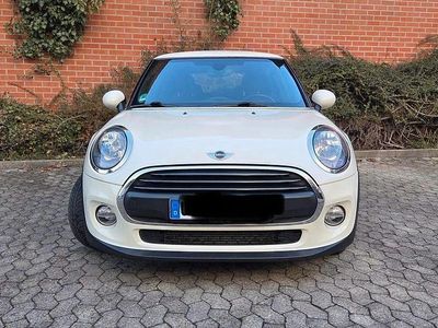 Gebraucht Mini ONE 102 PS (75 kW) 2016 Beige Kleinwagen