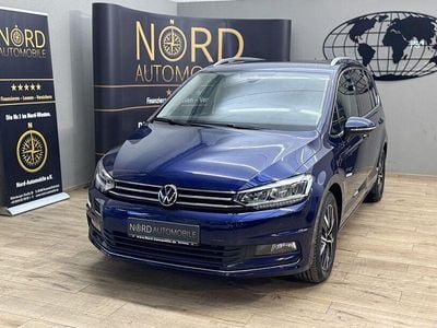 Gebraucht VW Touran Highline 150 PS (110 kW) 2021 Atlantik blue metallic (metallic) Van / Kleinbus