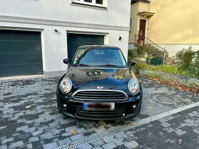 Gebraucht Mini ONE 98 PS (72 kW) 2014 Schwarz Kleinwagen