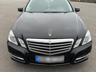 Gebraucht Mercedes E350 265 PS (194 kW) 2011 Schwarz Limousine