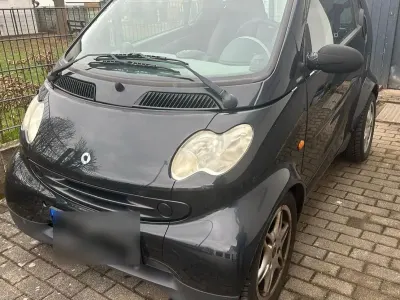 Begagnad Smart ForTwo Coupé Passion 61 HK (44 kW) 2005 Svart Sportkupé