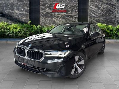 Gebraucht BMW 520 Sport Line 190 PS (139 kW) 2023 Black sapphire metallic (metallic) Limousine