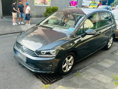 Gebraucht VW Golf Sportsvan 150 PS (110 kW) 2016 Grau Van / Kleinbus