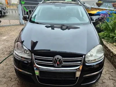 Gebraucht VW Golf VI 105 PS (77 kW) 2008 Schwarz Kleinwagen