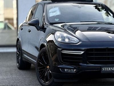 Gebraucht Porsche Cayenne Turbo 519 PS (381 kW) 2015 Schwarz SUV