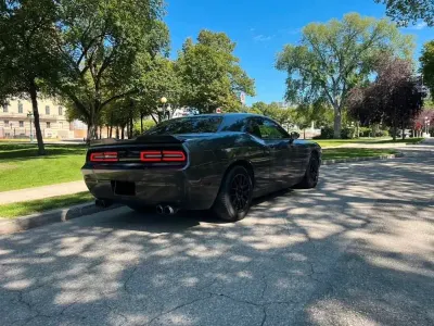 Käytetty Dodge Challenger