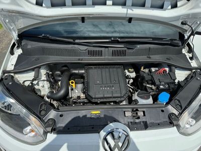 gebraucht VW up! 1.0 55kW ASG high high