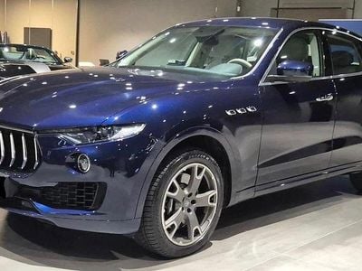 Gebraucht Maserati Levante 430 PS (316 kW) 2016 Blau SUV