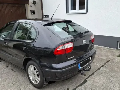 Gebraucht Seat Leon Stella 75 PS (55 kW) 2003 Schwarz Kleinwagen