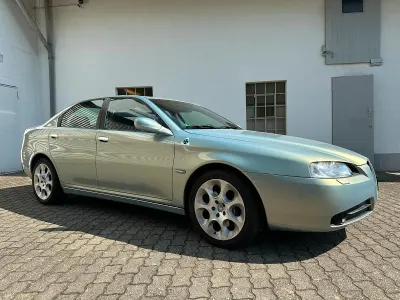 Occasion Alfa Romeo 166 Distinctive 240 ch (176 kW) 2006 Bleue Berline