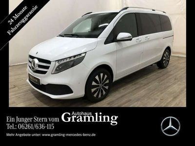 Mercedes V220
