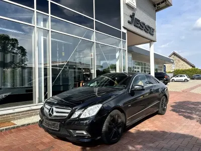 Używany Mercedes E250 AMG 204 KM (150 kW) 2011 Czarny Coupe