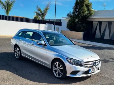 Gebraucht Mercedes C300 245 PS (180 kW) 2019 Silber Limousine