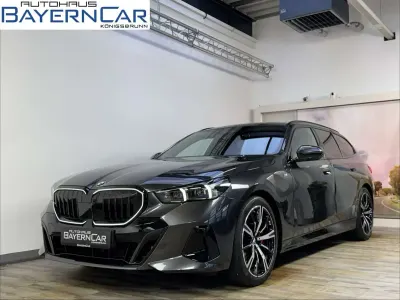 Gebraucht BMW 540 M Sport 303 PS (222 kW) 2025 (0a90) sophistograu brillant Kombi