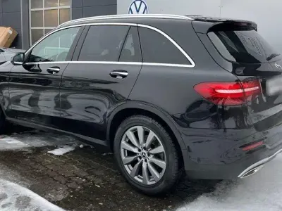 Gebraucht Mercedes GLC250 AMG line 211 PS (155 kW) 2018 Schwarz SUV