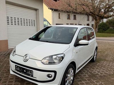 Gebraucht VW up! CLUB 60 PS (44 kW) 2016 Weiß Kleinwagen