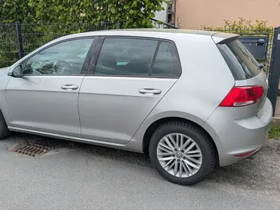 Używany VW Golf VII Cup 110 KM (80 kW) 2015 Srebrny Sedan/Limuzyna