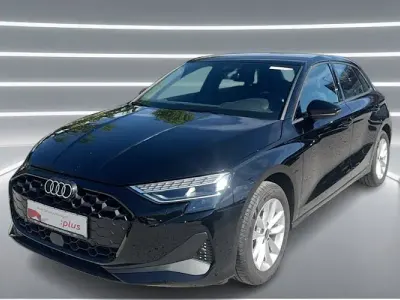 Gebraucht Audi A3 Ambiente 116 PS (85 kW) 2025 Brillantschwarz Limousine