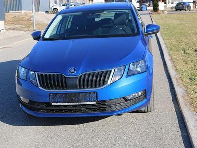 Gebraucht Skoda Octavia Ambition 150 PS (110 kW) 2019 Blau Kombi