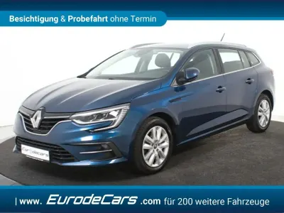 Gebraucht Renault Mégane GrandTour 114 PS (83 kW) 2021 Blau (metallic) Kombi