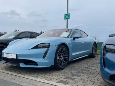 Gebraucht Porsche Taycan Turbo 500 kW (680 PS) 2020 Blau Limousine