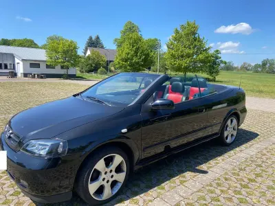 Gebraucht Opel Astra 147 PS (108 kW) 2005 Schwarz Cabrio