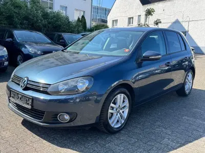 Second-hand VW Golf VI Highline 122 CP (89 kW) 2010 Albastru Hatchback