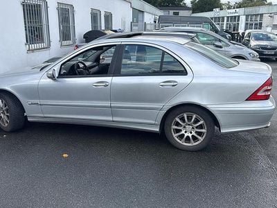 Mercedes C180