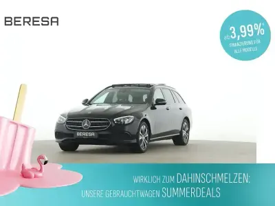 Gebraucht Mercedes E300 Avantgarde 306 PS (225 kW) 2022 Schwarz Limousine