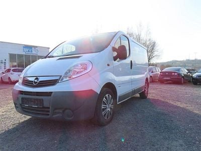 Gebraucht Opel Vivaro 114 PS (83 kW) 2013 Weiß Van / Kleinbus